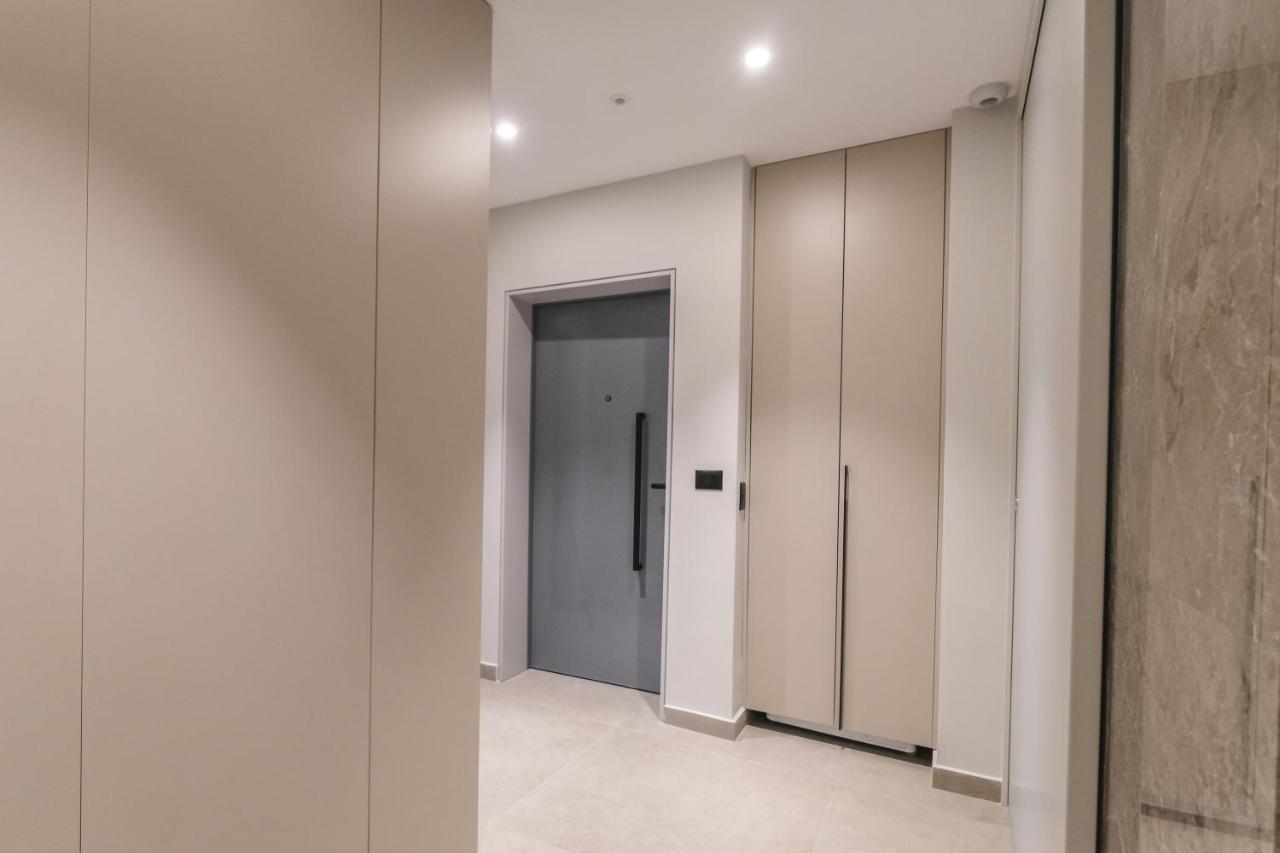 Two Steps Apartments 2 Tirana Exterior photo