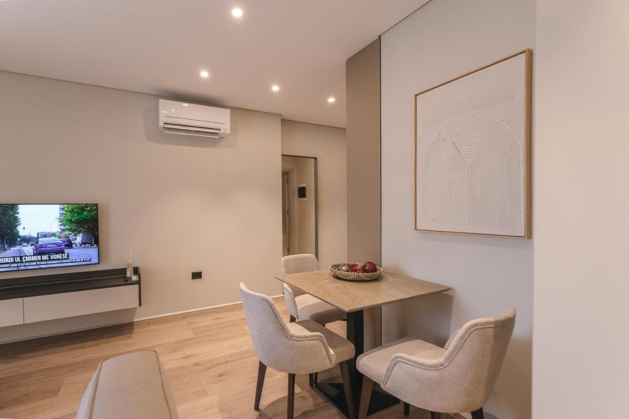 Two Steps Apartments 2 Tirana Exterior photo